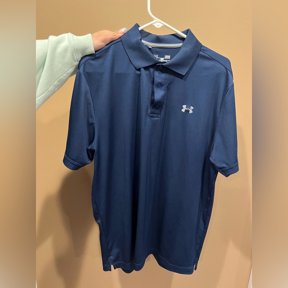 Men’s Under Armour golf polo size large